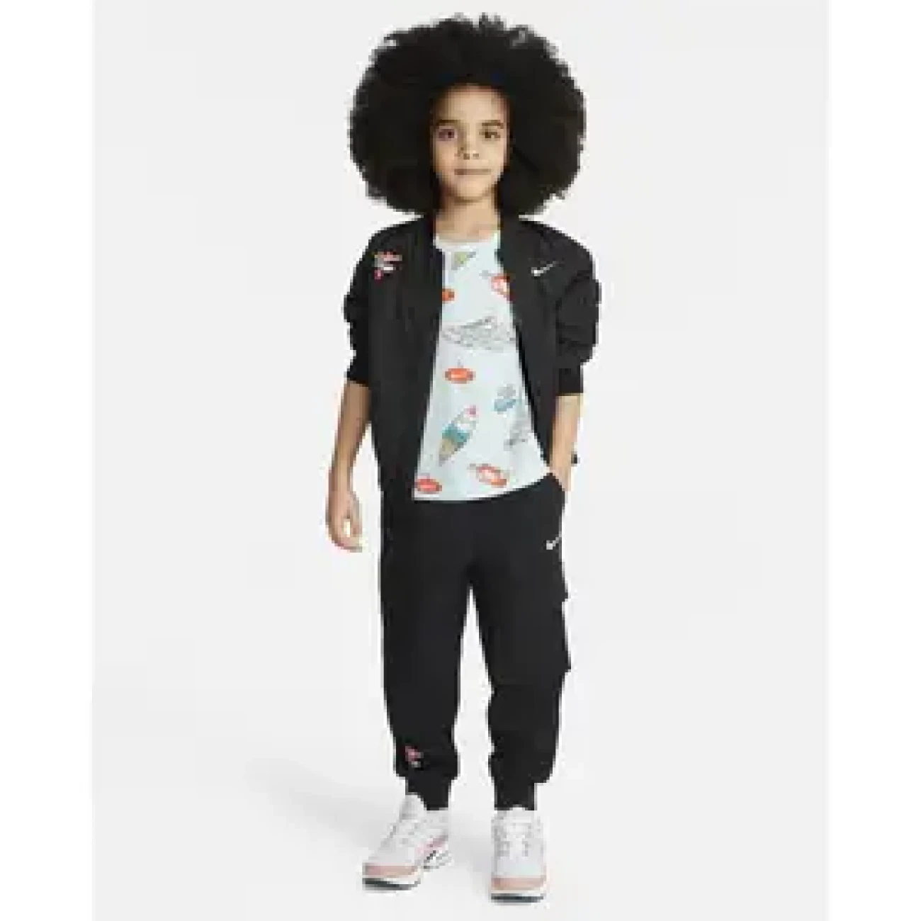 86M101-G25 Nike póló