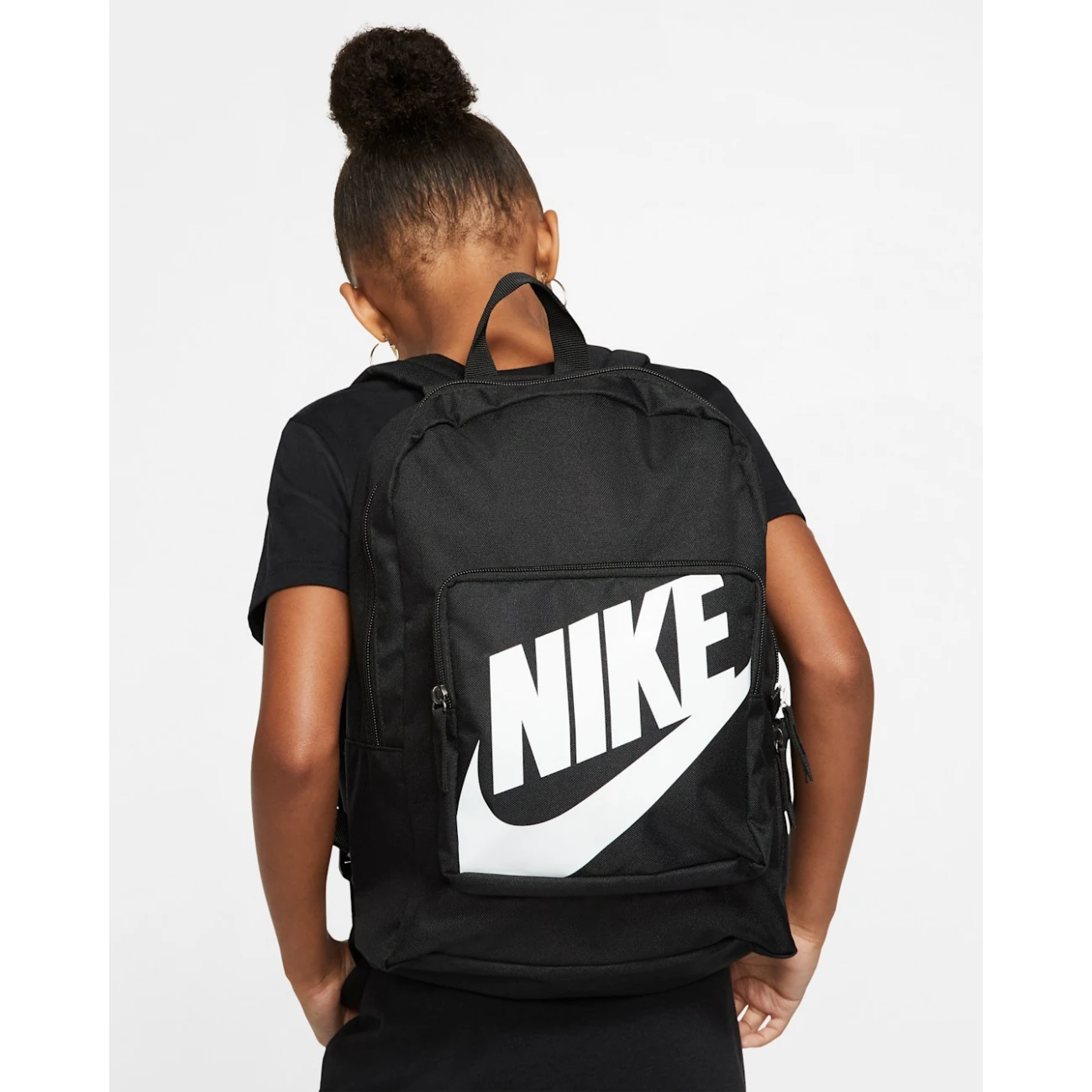 BA5928-010 Nike hátitáska