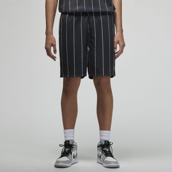 DM1357-010 Nike Jordan short