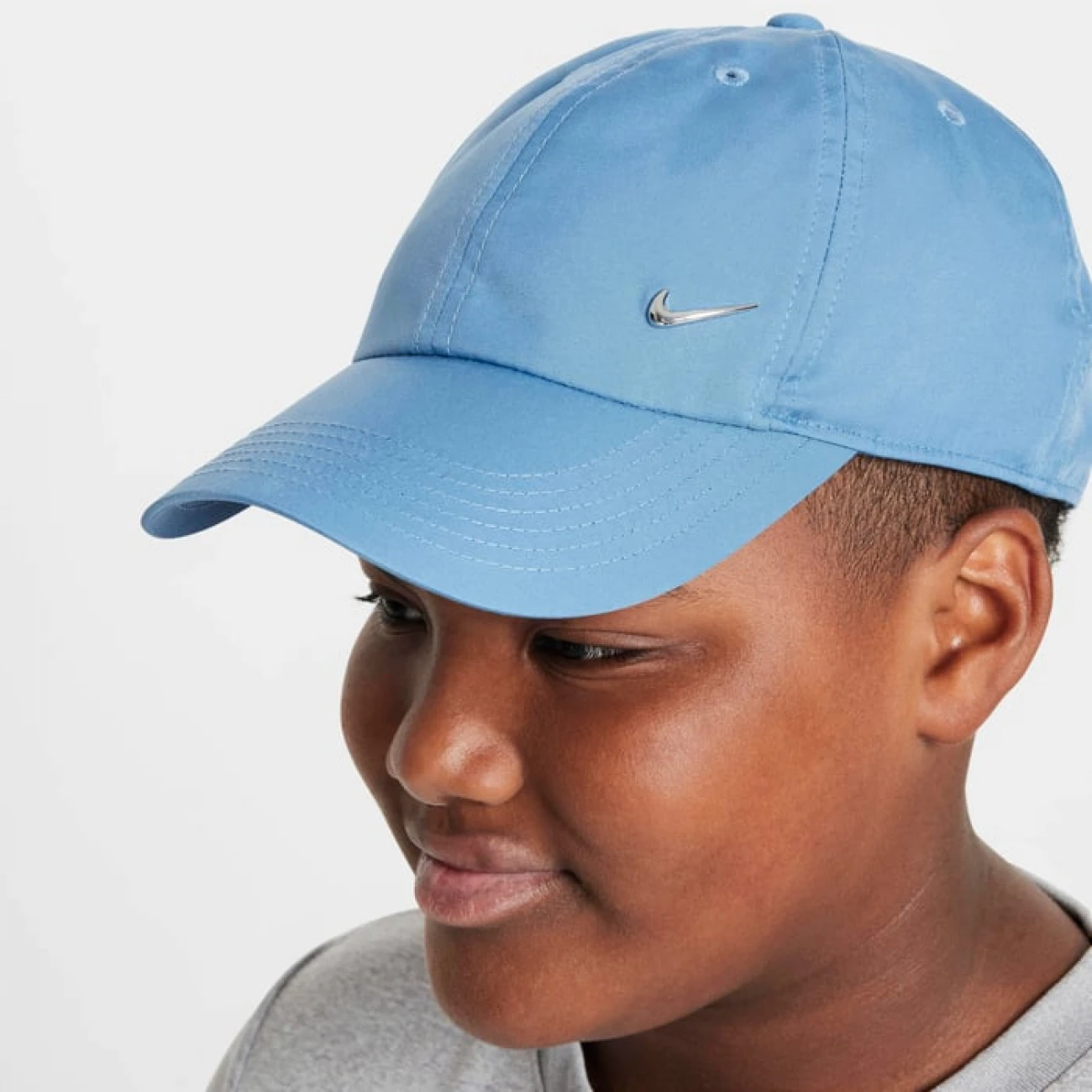 FB5064-429 Nike sapka