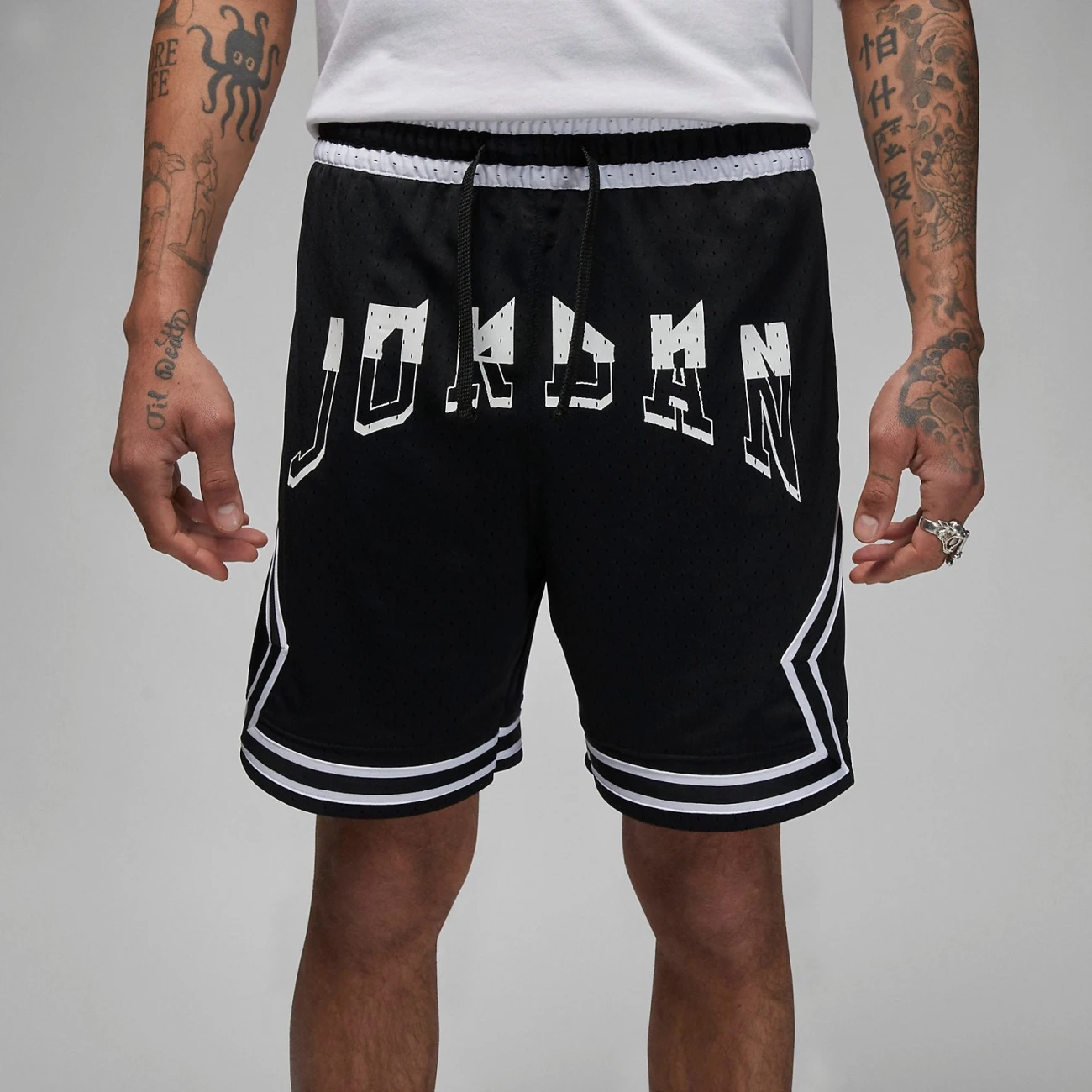 FD5957-010 Nike Jordan short