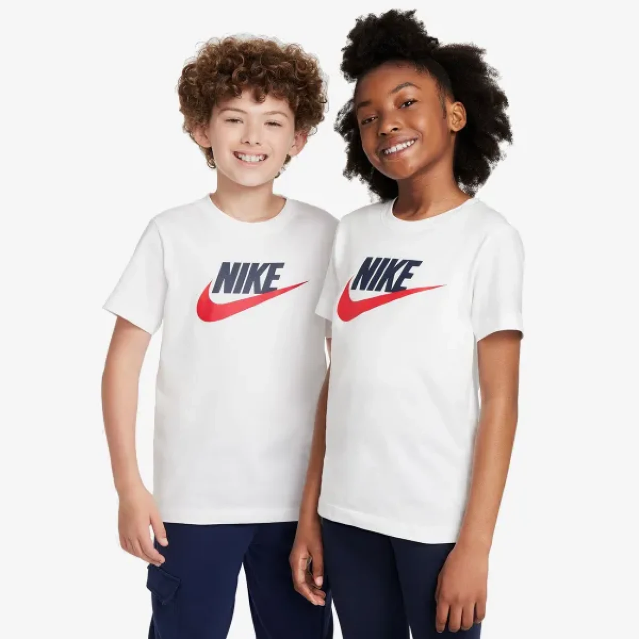FZ5178-100 Nike póló