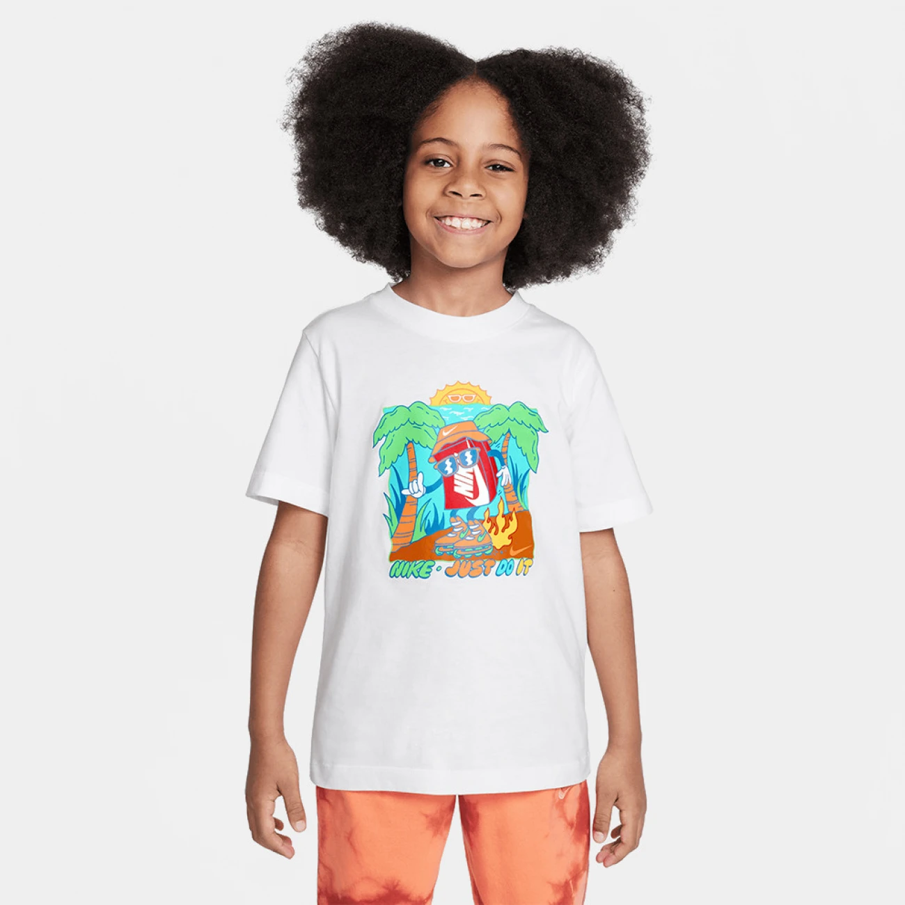 HQ3240-100 Nike póló