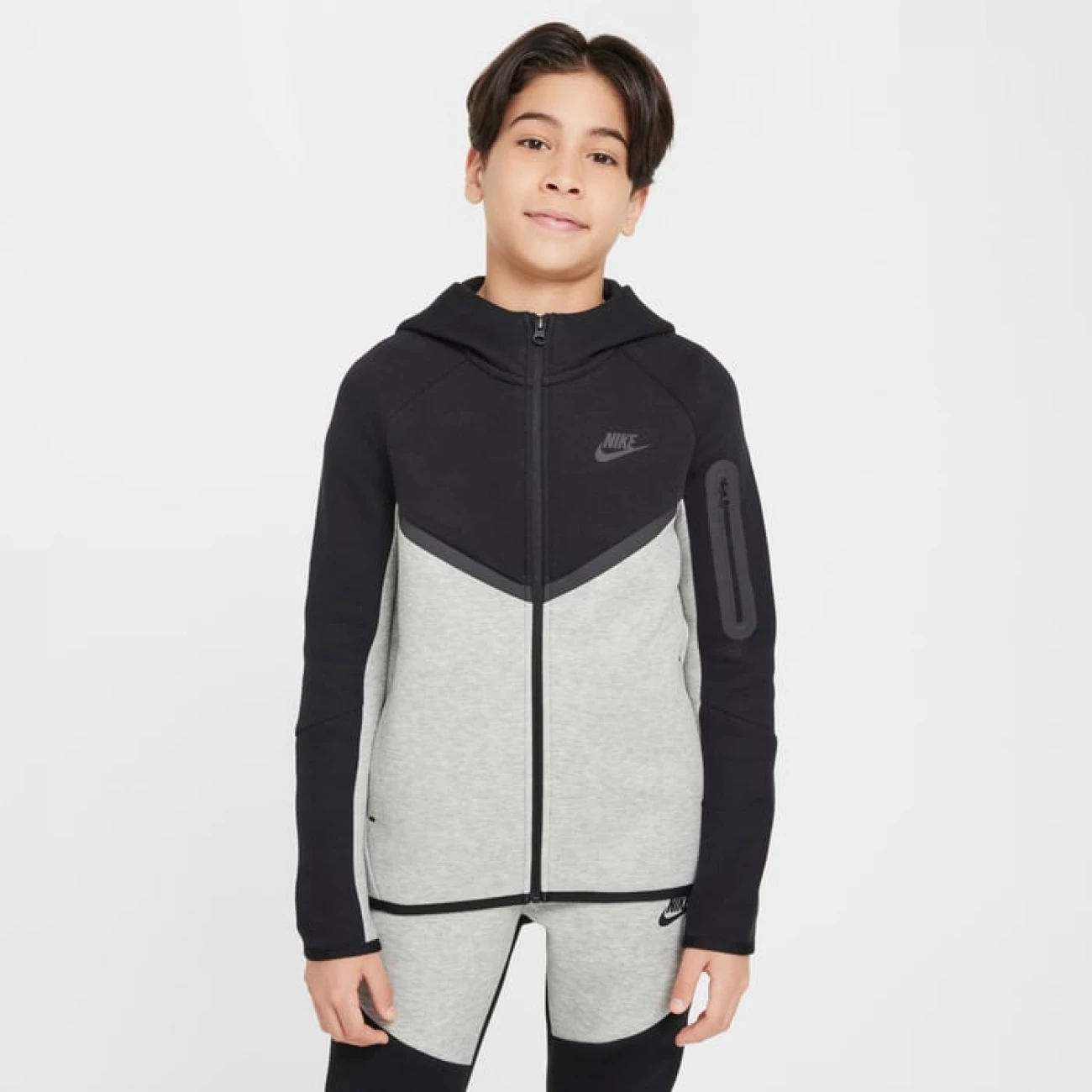 HV5867-064 Nike pulóver TF