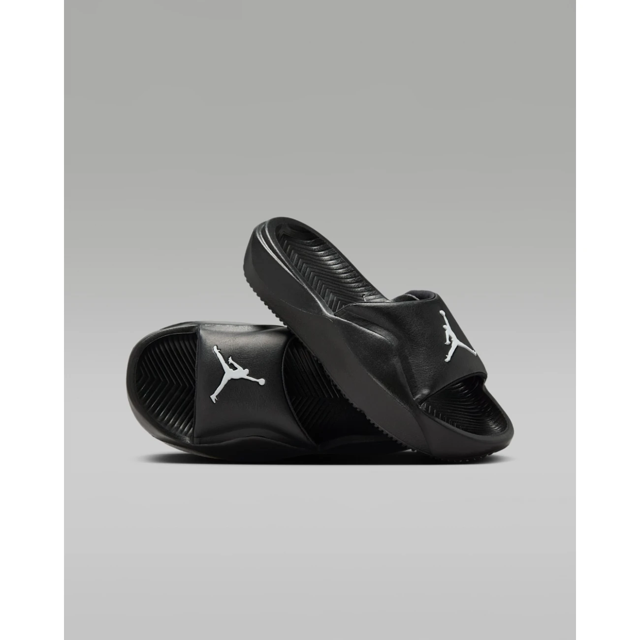 Hf4490-001 Nike Jordan papucs