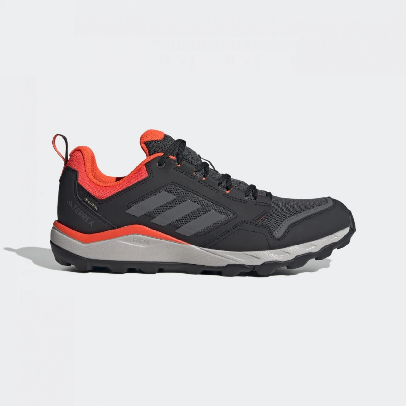 IE9400 Adidas Terrex Tracerocker 2 Gtx