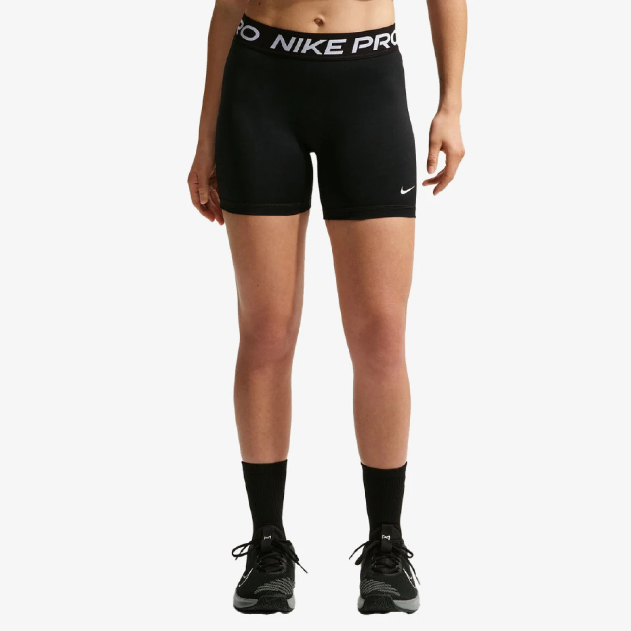 IQ6018-010 Nike pro short