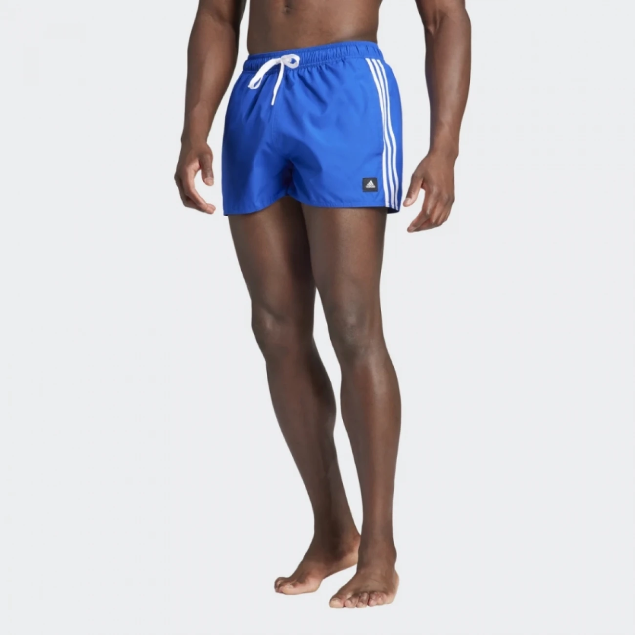 IS2057 Adidas short