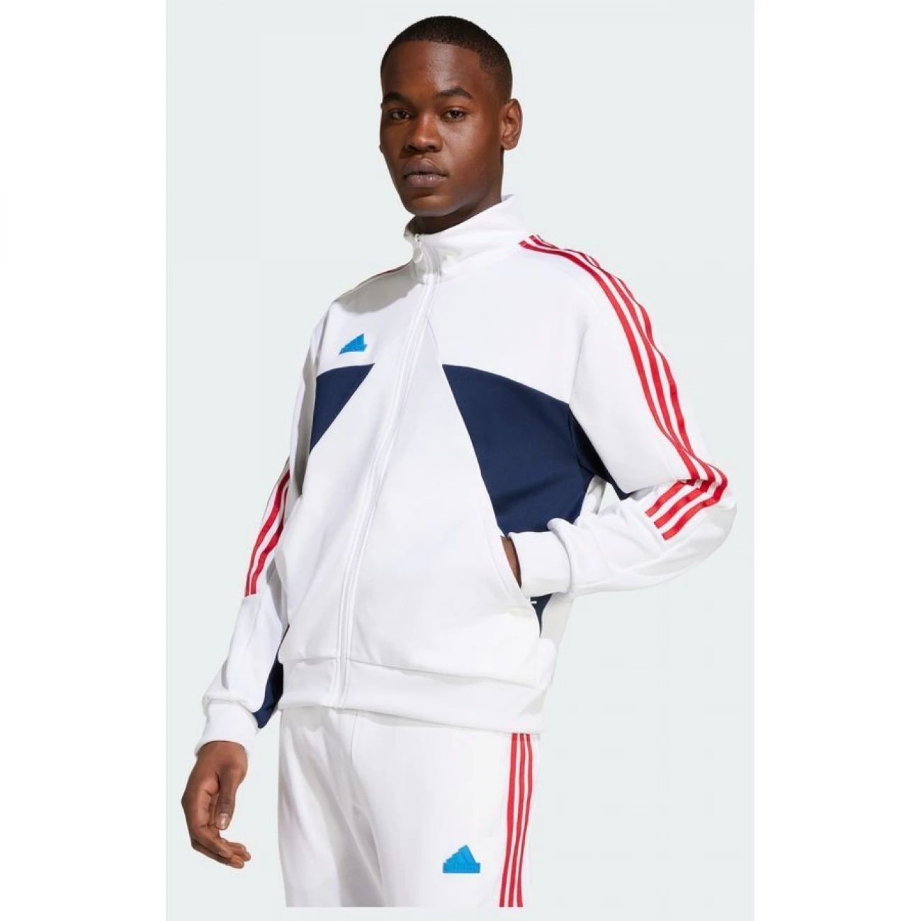 IY2064 Adidas pulóver