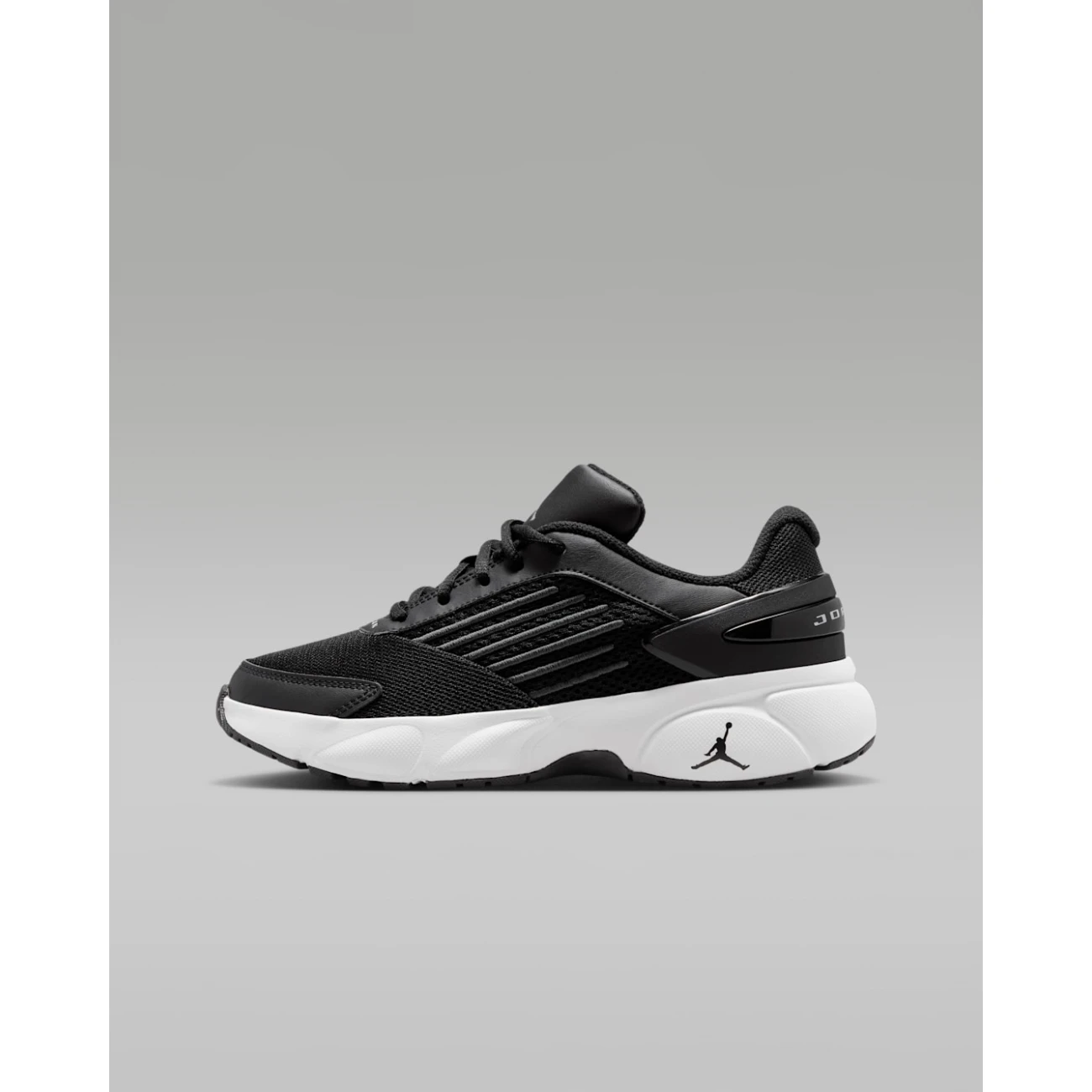 Iq7693-003 Nike Jordan Trunner Flow
