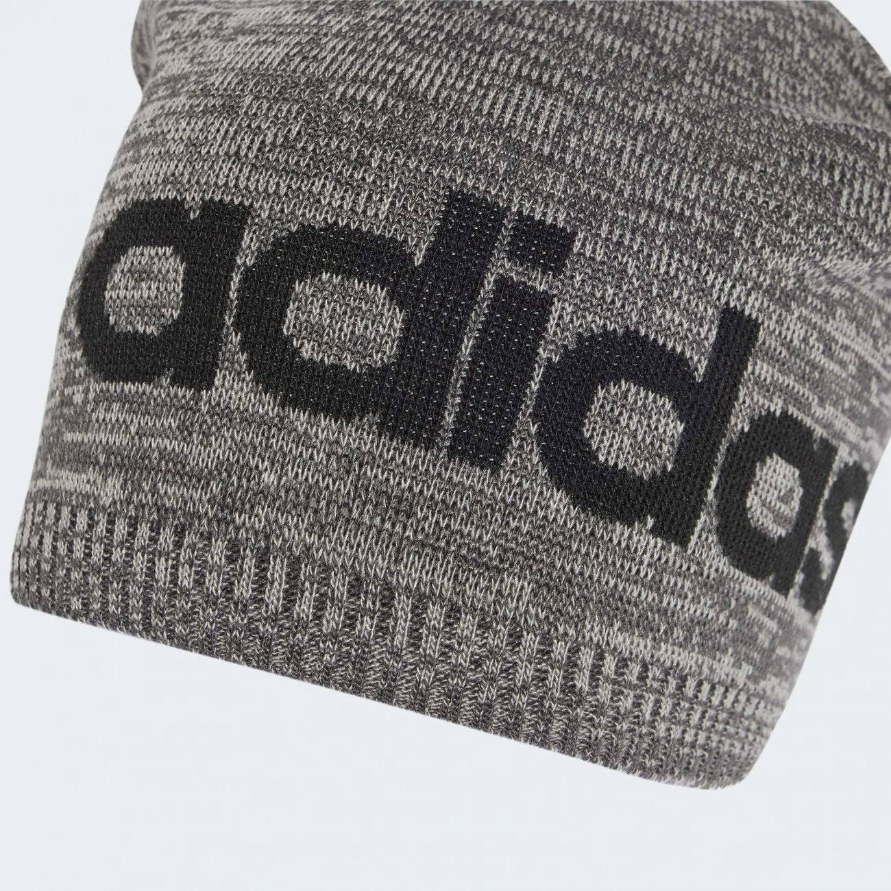 JN9698 Adidas sapka