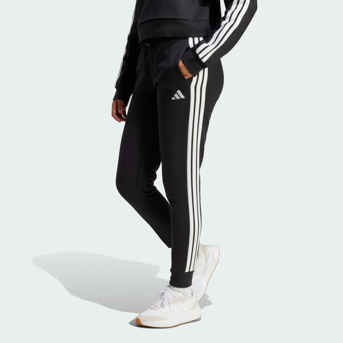JX2543 Adidas alsó