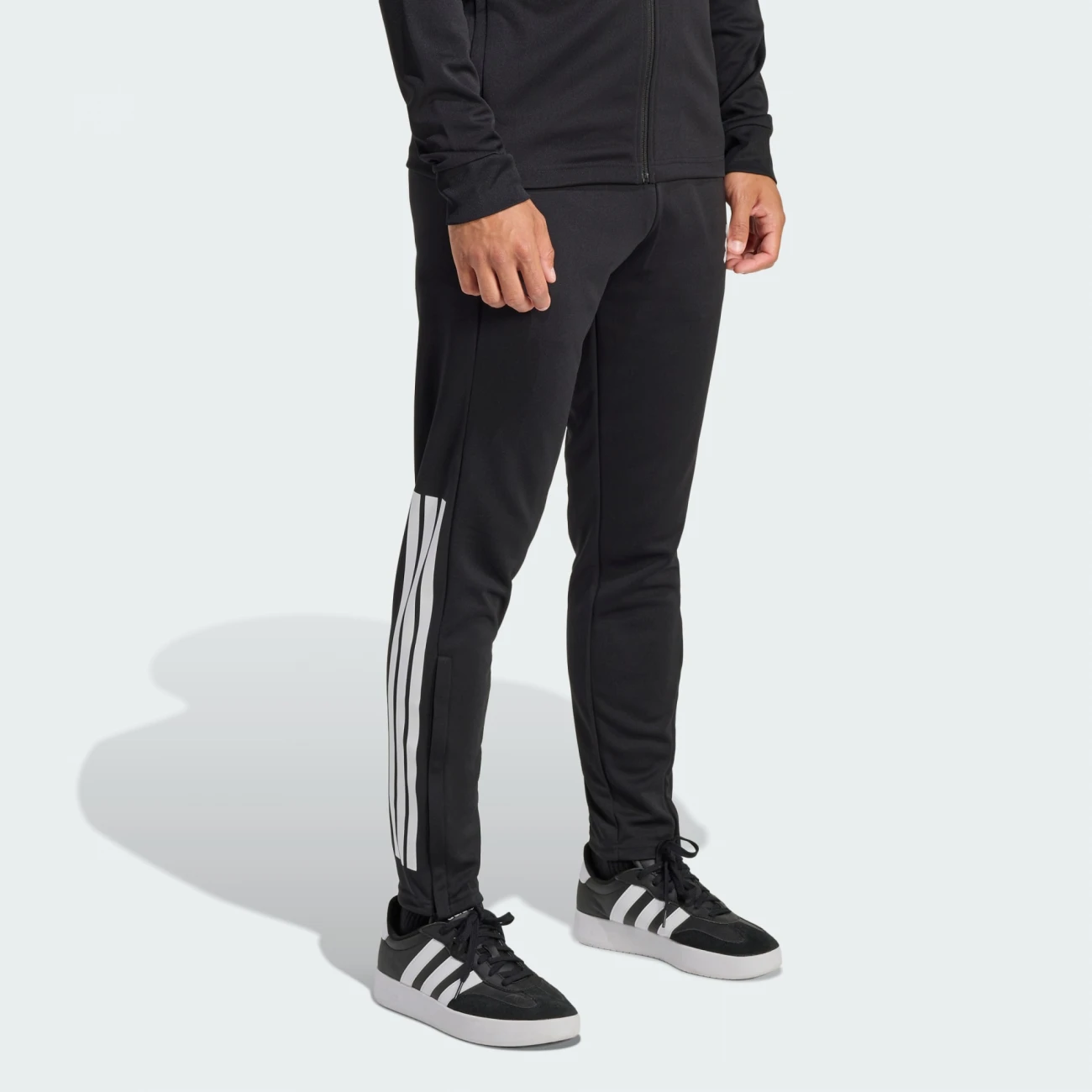 JZ0231 Adidas alsó