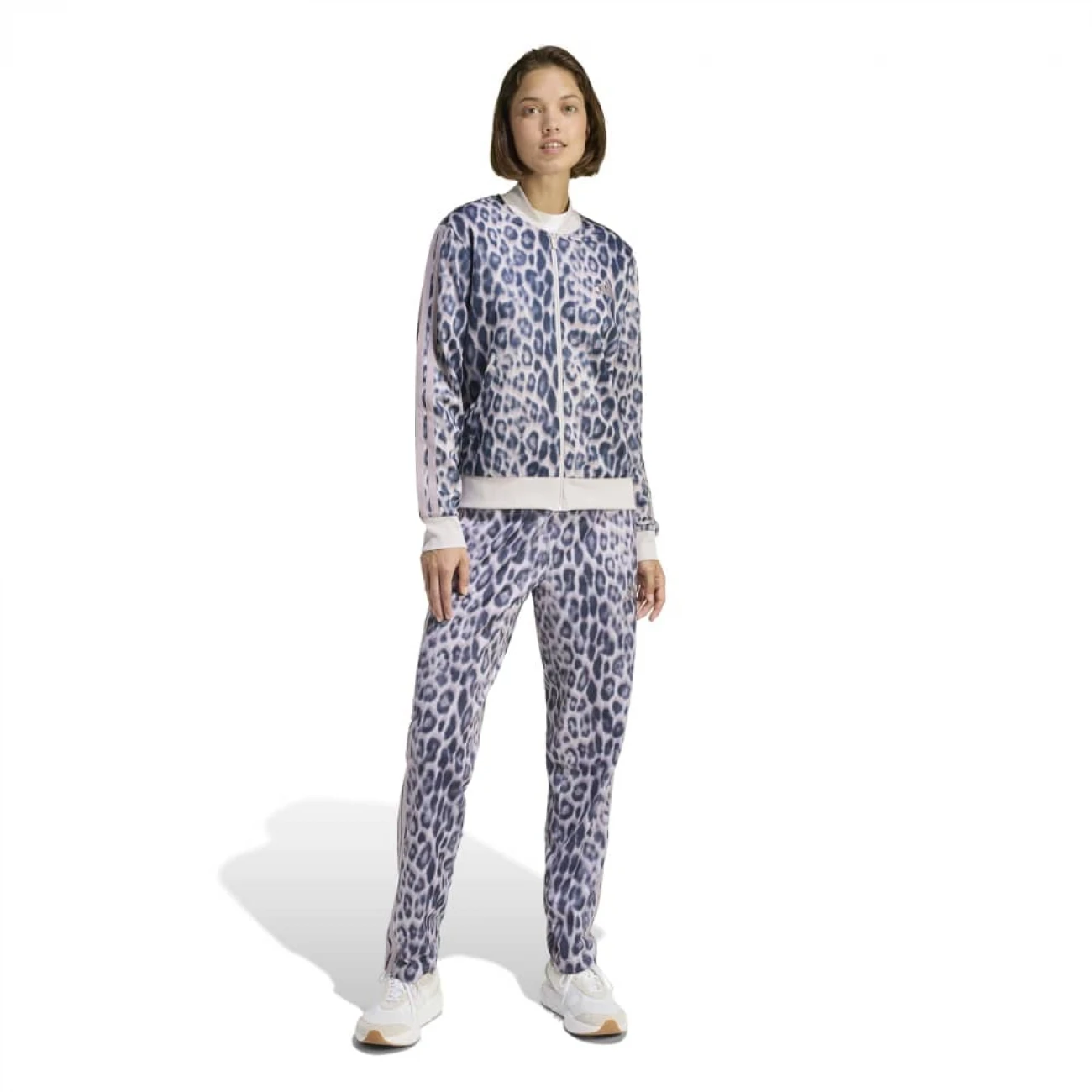 KB8935 Adidas jogging
