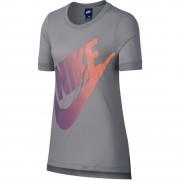 890758-027 Nike póló