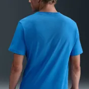 AR5004-438 Nike póló