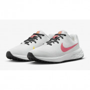 DD1096-101 Nike Revolution 6 Gs