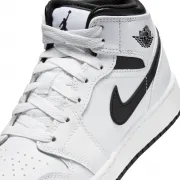 DQ8423-132 Nike Air Jordan 1 Mid