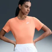 DX7902-844 Nike póló