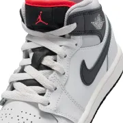 Dq8424-109 Nike Jordan 1 Mid