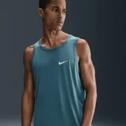 FD0148-006 Nike trikó