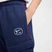 HM0180-411 Nike alsó