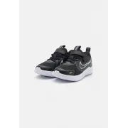 Hm4401-003 Nike Cosmic Runner