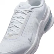 IB2764-100 Nike Wmns Air Zoom Upturn SC