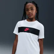 IF5957-100 Nike póló