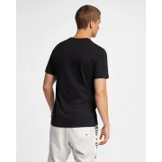 ar5004-010 Nike póló