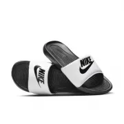 cn9675-005 Nike Victori One Slide