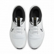 dm0823-100 Nike Mc Trainer 2