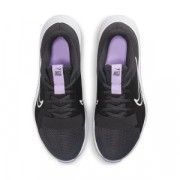dm0824-005 Wmns Nike MC Trainer