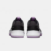 dm0824-005 Wmns Nike MC Trainer