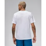fn6006-100 Nike Jordan póló.