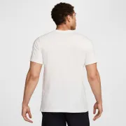 fz8048-121 Nike póló