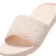 hq7022-800 Wmns Nike Victori One Slide Print