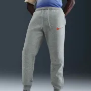 hv0865-063 Nike alsó