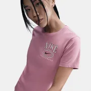 ib2447-619 Nike póló