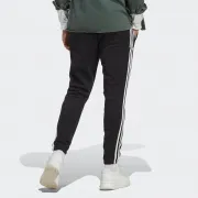 ic0050 Adidas alsó