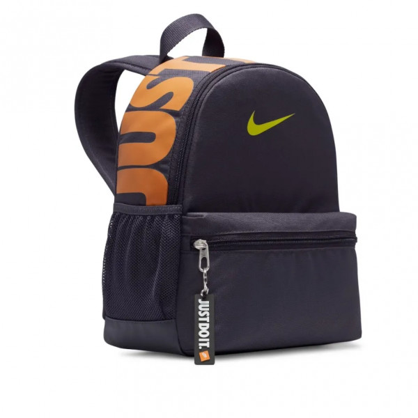 dr6091-015 Nike hátitáska