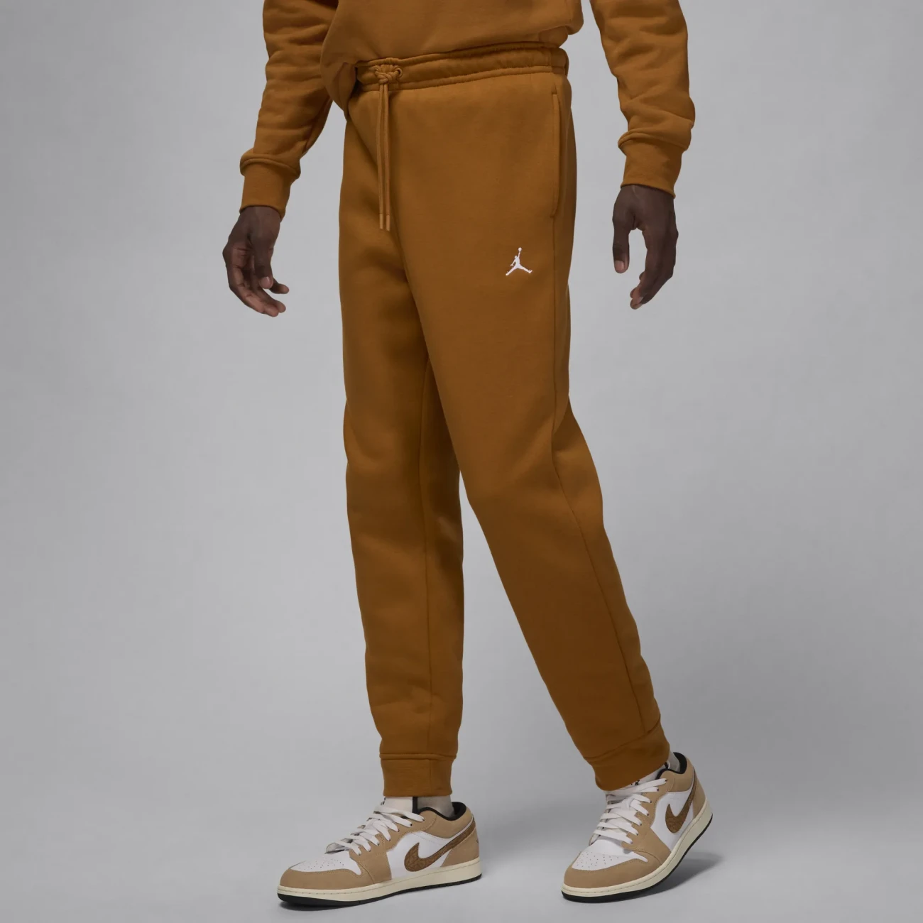 fv7277-228 Nike Jordan alsó