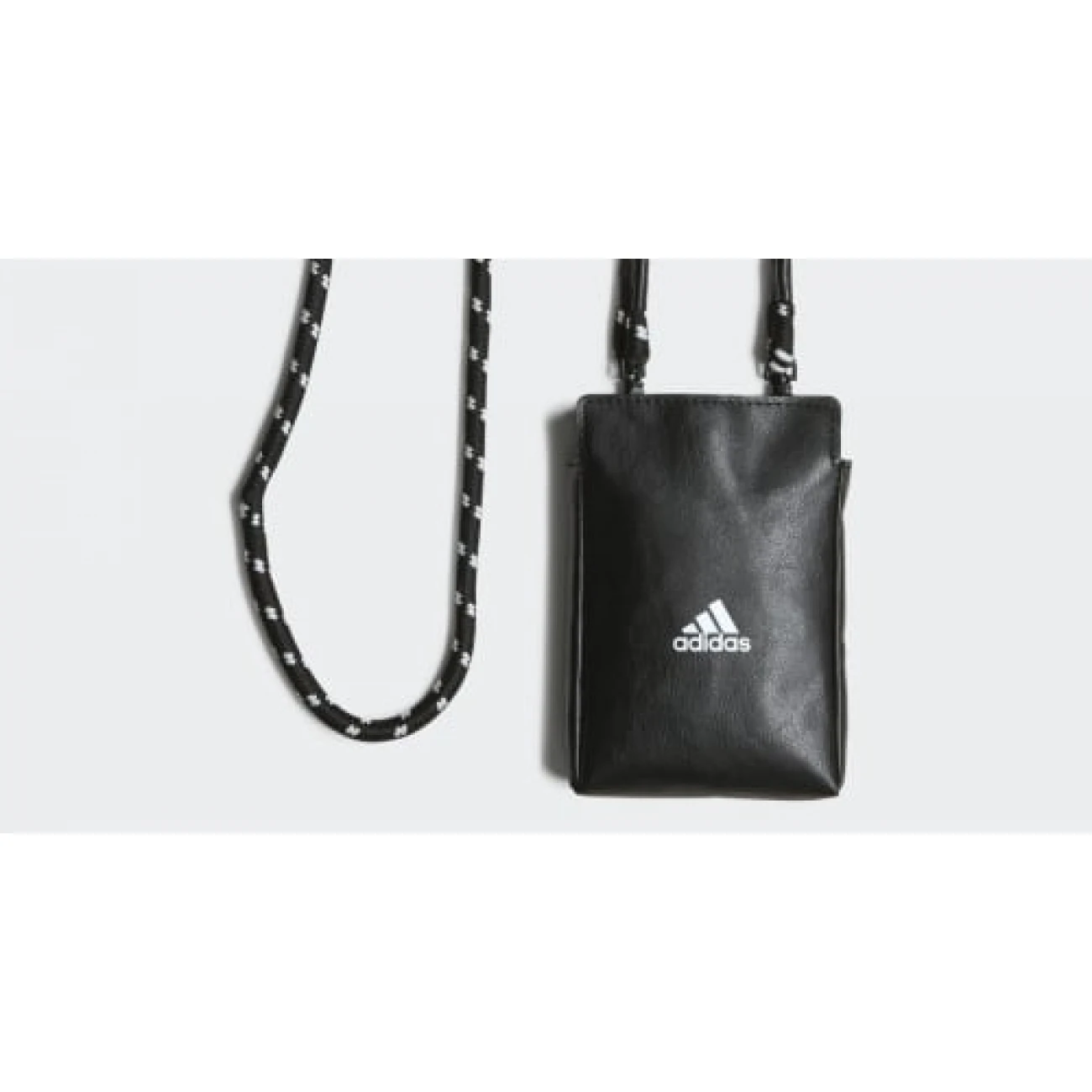 hr9804 Adidas telefontok