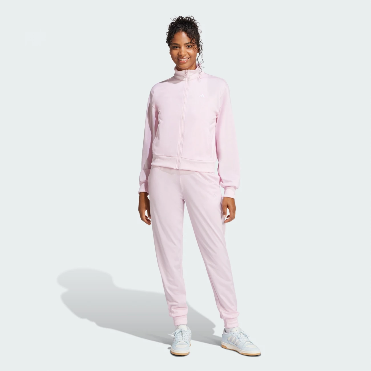 jd4476 Adidas jogging