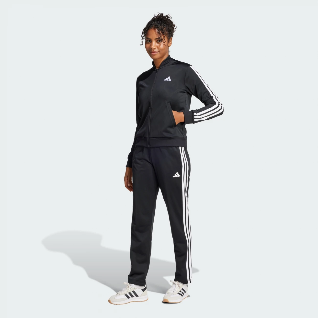 jd5434 Adidas jogging