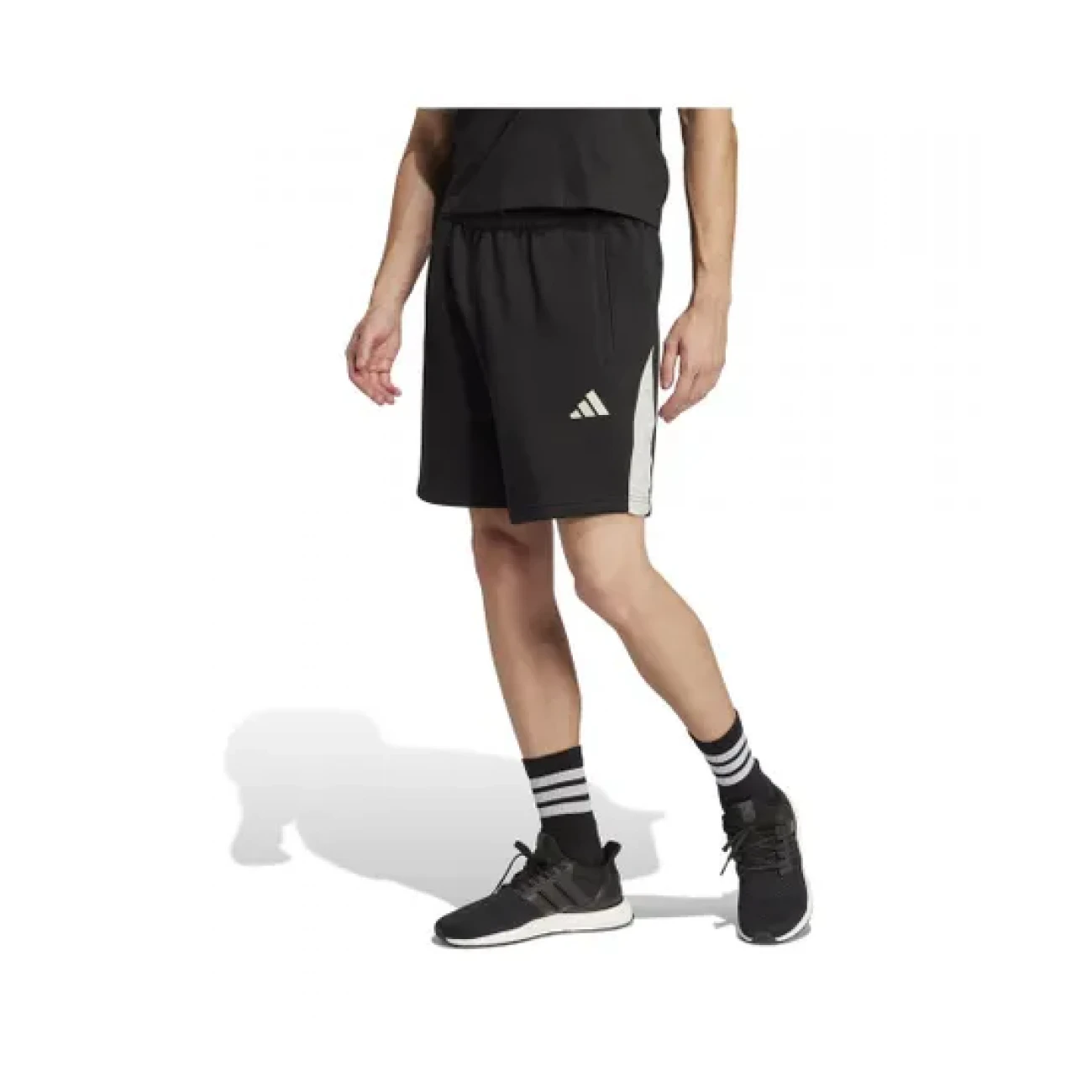 jd8057 Adidas short