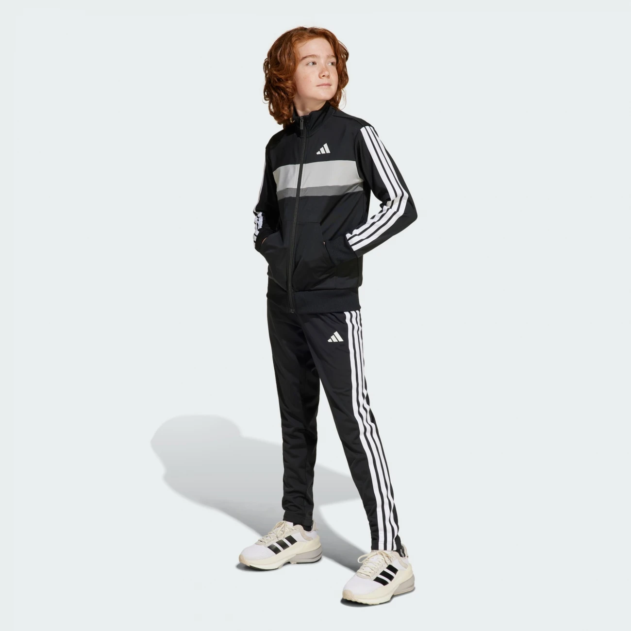jy0509 Adidas jogging