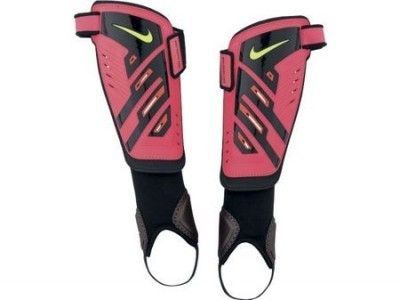 sp0255-607 Nike sípcsontvédő